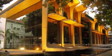 Concurso Tribunal de Contas: SAIU edital com 50 vagas e iniciais de R$ 9 MIL