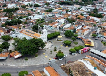 Prefeitura de Santo Estevão abre concurso! Imagem: Prefe. de Santo Estevão