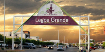 Concurso Prefeitura em PE: 147 vagas e salários de até R$ 10.580,00!