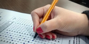 Concurso Câmara de Frutal MG: receba até R$ 6.413,00!