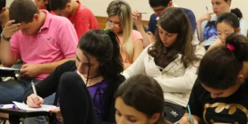 VEJA: Concurso PGM oferece mais de 400 VAGAS com remuneração inicial de R$ 6 MIL