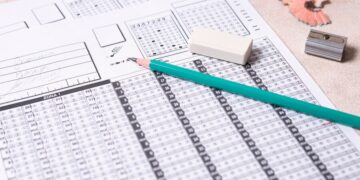 Concurso Público Crucilândia, MG.