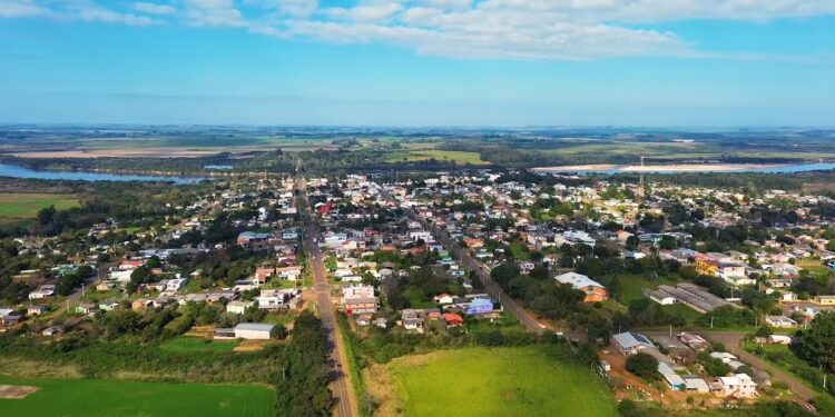 Prefeitura e Câmara de Manoel Viana abrem 64 vagas em concurso público.